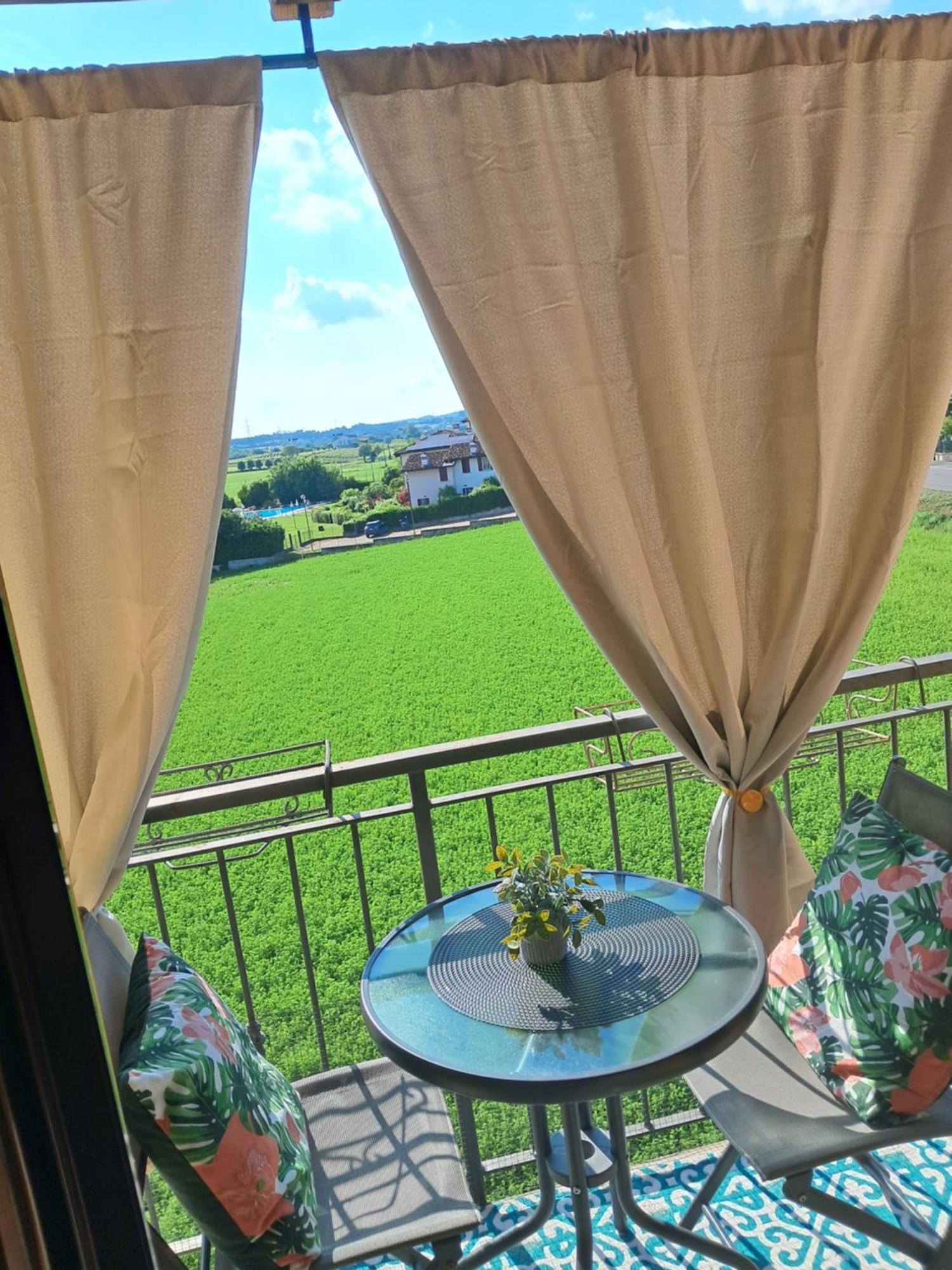 La Casa Di Mery Desenzano del Garda Exterior foto